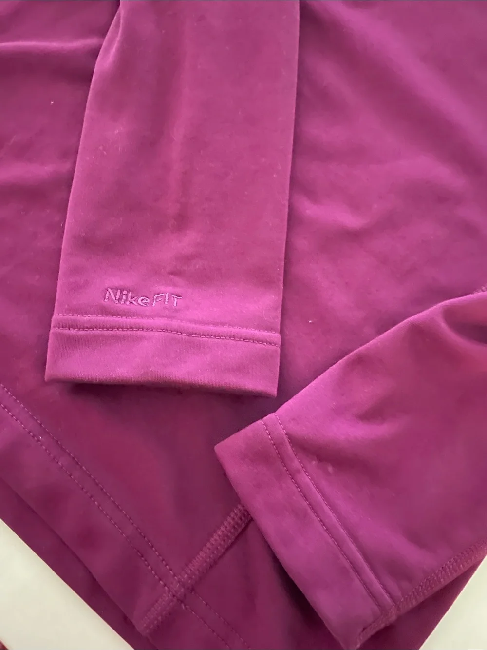 Nike Women's Dri-FIT Quarter Zip Pullover Purple Size M Ptp 18 Length 25